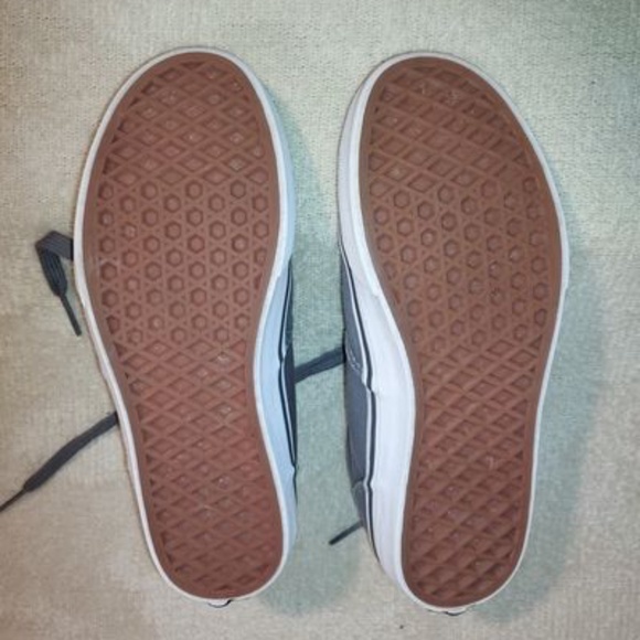 Van's youth authentic skateboard canvas shoe sz Y5 - Picture 5 of 6
